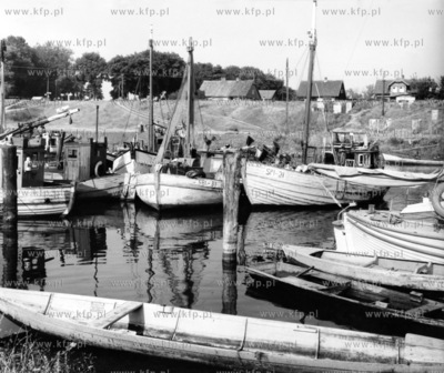 Port rybacki w poblizu ujscia Wisly do morza w miejscowosci...
