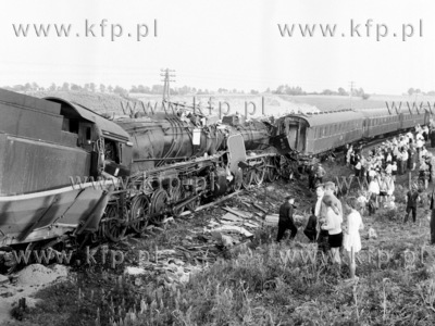 Tragiczna katastrofa kolejowa pod Koscierzyna. Jadacy...