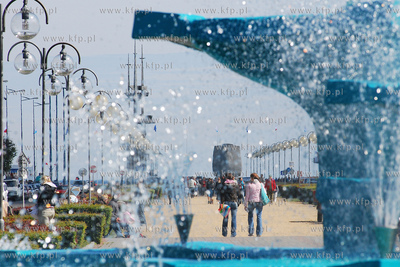 Majowka na Skwerze Kosciuszki w Gdyni.
03.05.2007
fot....