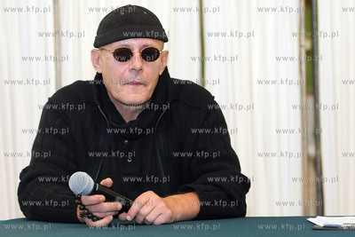 Mariusz Wilk, polski dziennikarz, pisarz, eseista,...