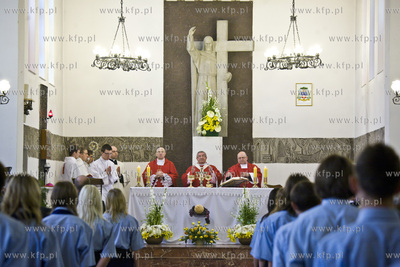 Uroczystosc odsloniecia dwoch tablic pamiatkowych na...