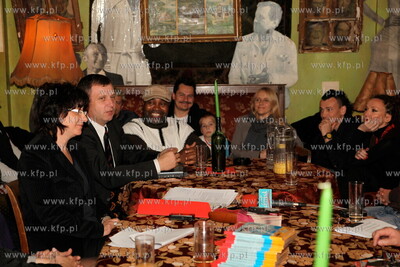 Klub Spatif w Sopocie. Spotkanie sopockich artystow...