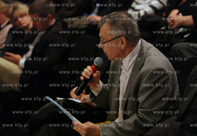 Teatr Atelier w Sopocie. Debata kandydatow na urzad...