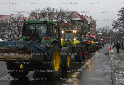 Protest rolnikow i zwiazkowcow Solidarnosci z zachodniopomorskiego...