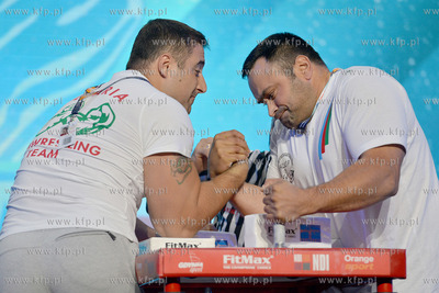 W ostatnim dniu odbywajacych sie w Hali Sportowo -...