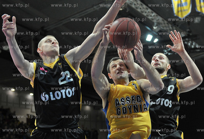 Gdynia. Hala Gdynia. 25. derby Trojmiasta Asseco Gdynia...