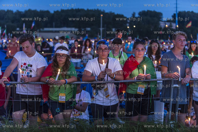 Młodzi z całego świata w sobotę, w przedostatni...