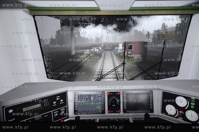 Gdynia. Prezentacja symulatora lokomotywy SIMTRAQ....