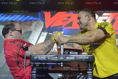 Hala Sportowo - Widowiskowa w Rumi. 50. Gala Armwrestligu...