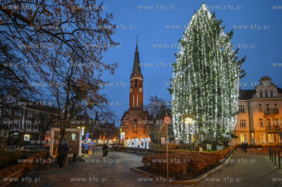 Sopot. Swiateczne iluminacje w Sopocie. 14.12.2020...