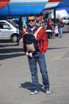 Gdynia. Marcin Mroczek na planie serialu M jak milosc.
30.03.2009
fot....