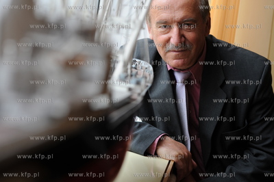 Boshidar Metschkow, czlonek Zarzadu, Dyrektor Generalny...
