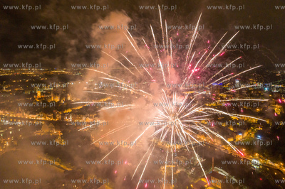 Gdańsk, fajerwerki z okazji otwarcia Jarmarsku św....