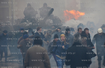Plan filmu Walesa w rezyserii Andrzeja Wajdy. Plan...