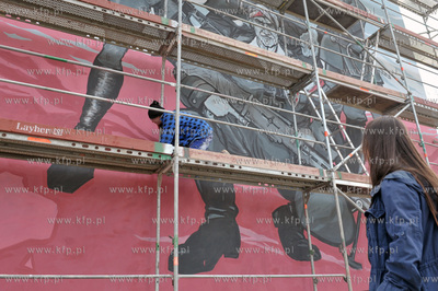 Nowy murales Zolnierze Wykleci autorstwa artystow Rafala...