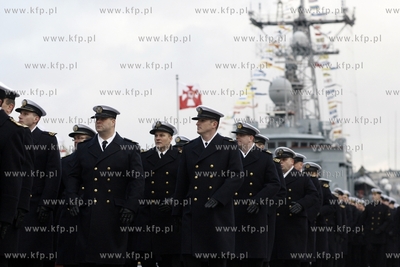 Port Wojenny w Gdyni Oksywie. Rozformowanie dowodztwa...