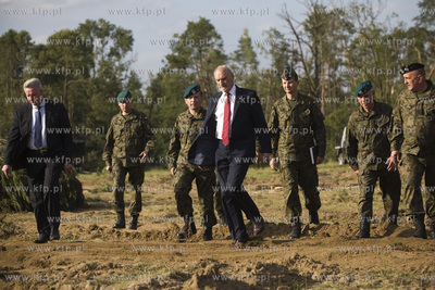 Skutki nawałnicy, która z piątku na sobotę przeszła...