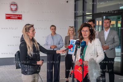 Nowa Szkoła Podstawowa nr 30 przy ul. Morenowe Wzgórze....