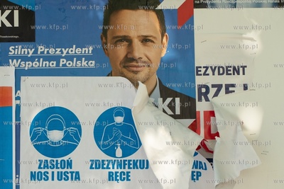 Sopot. Plakaty wyborcze Rafała Trzaskowskiego. 02.07.2020...