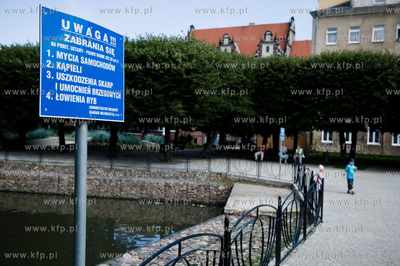Gdansk. Wyremontowany zbiornik retencyjny Powstancow...