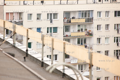 Gdansk. Zaspa. Dach wiezowca na ulicy Pilotow 8.
25.08.2011
fot....