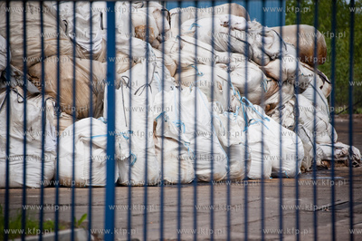 Gdansk. Westerpaltte. Port Polnocny. Firma Port Service...