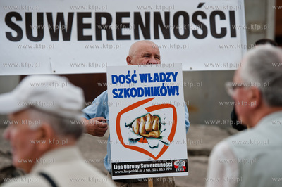 Gdansk. Plac Solidarnosci. Manifestacja z okazji Dnia...