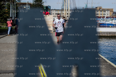 Gdynia. Morderczy trening przygotowujacy do zawodow...