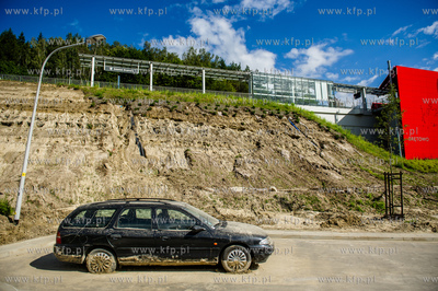 Gdańsk. Bretowo. Uszkodzony przez silne opady deszczu...
