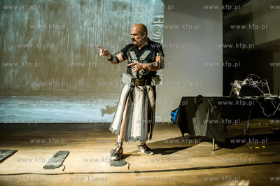 Sopot. Państwowa Galeria Sztuki. V Dwubiegunowe Międzynarodowe...