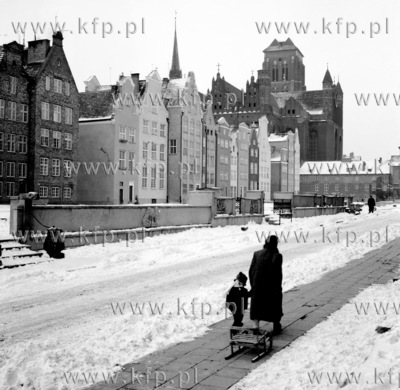 Gdansk, ul. Swietego Ducha zima. 1967 z0003950 Fot....