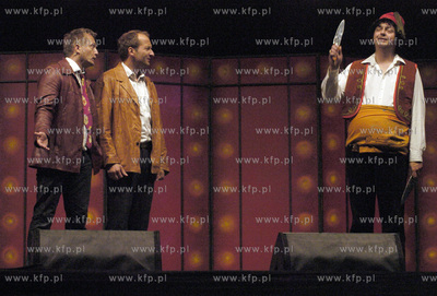 Kabaret Moralnego Niepokoju wystpil w czasie II Nocy...