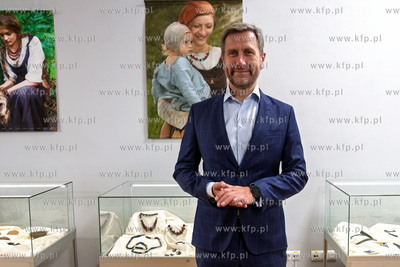 Prezentacja wyników badań archeologicznych na terenie...