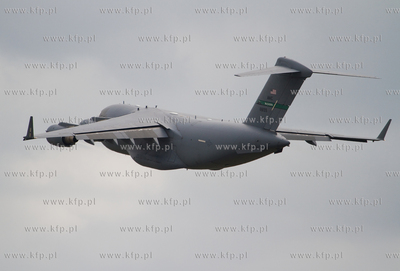 Na gdanskim lotnisku wyladowal Boeing C17 Globemaster...