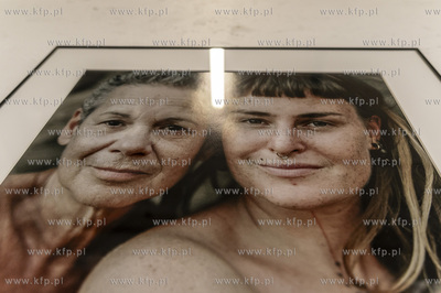 Gdańsk Stocznia. Plenum. Wystawy 4 autorów: Damian...