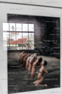 Gdańsk Stocznia. Plenum. Wystawy 4 autorów: Damian...