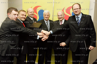 Gdansk, siedziba Grupy LOTOS. Grupa LOTOS podpisala...