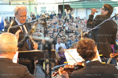 Swieto Monciaka. Sopot Ulica Artystow. Koncert Macieja...