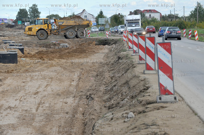 Budowa wezla drogowego Karczemki w Gdansku i trasy...