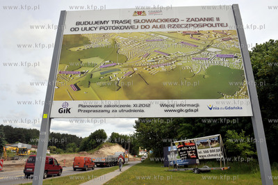 Gdansk. Budowa Trasy Slowackiego, etap II od ul. Potokowej...