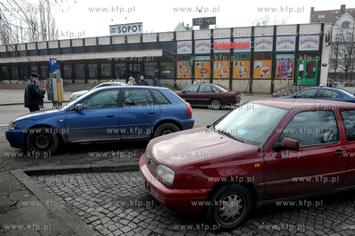 Sopot. Dworzec PKP i okolice.10.12.2009 Fot. Maciej...