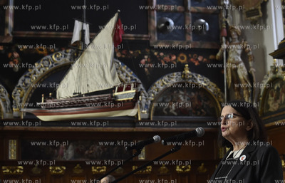 Gdańsk, Dwór Artusa. Noworoczna lampka szampana,...