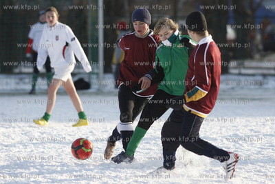 Boisko Zespolu Szkol Ogolnoksztalcacych nr 8 przy ul....