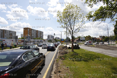 Przebudowa skrzyzowania Czyzewskiego z Al. Niepodleglosci...