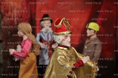 Ruchoma szopka bozonarodzeniowa w kosciele sw. Trojcy...