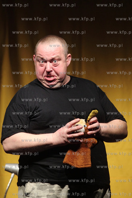 Monoblok IV Festiwal Monodramu w Klubie Plama w Gdansku...