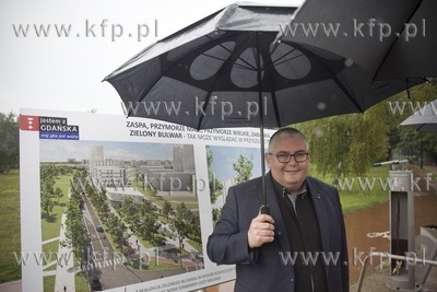 Konferencja prasowa Piotr Kowalczuka ( zastępca prezydenta
Gdańska...