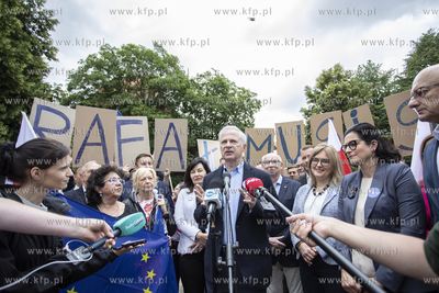 Gdańsk. Plac Kobzdeja. Podsumowanie regionalnej kampanii...