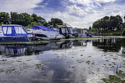 Przystań w Białej Górze na Nogacie w okolicy śluzy...