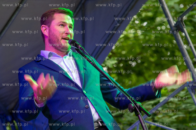 100 lat ulicy Krętej we Wrzeszczu. Nz. Piotr Grzelak,...